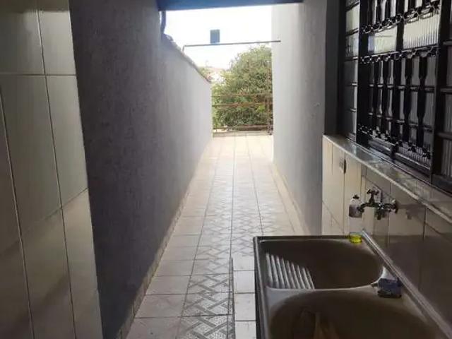 Casa / Sobrado para Venda em Poços de Caldas/MG Jardim Ipê 3 Quartos