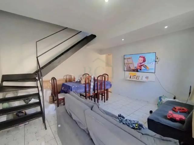 Casa / Sobrado para Venda em Poços de Caldas/MG Jardim Itamaraty V 2 Quartos