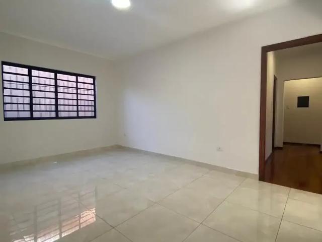Casa / Sobrado para Venda em Poços de Caldas/MG Jardim Novo Mundo 3 Quartos
