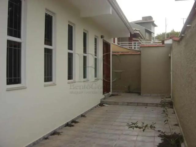 Casa / Sobrado para Venda em Poços de Caldas/MG Jardim Novo Mundo 3 Quartos