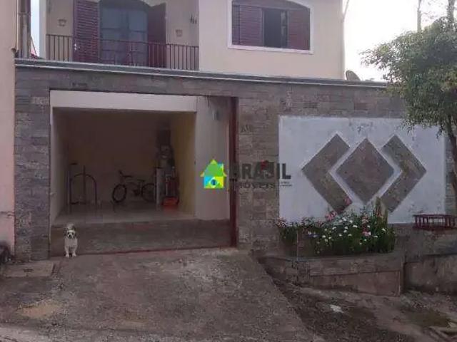 Casa / Sobrado para Venda em Poços de Caldas/MG Jardim Paraíso 4 Quartos