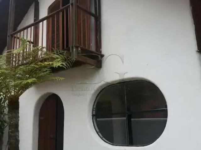 Casa / Sobrado para Venda em Poços de Caldas/MG Jardim Quisisana 3 Quartos