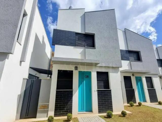 Casa / Sobrado para Venda em Poços de Caldas/MG Jardim Vitória 2 Quartos