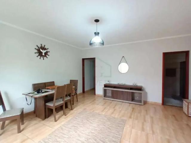 Casa / Sobrado para Venda em Poços de Caldas/MG Loteamento Residencial Santa Clara II 3 Quartos