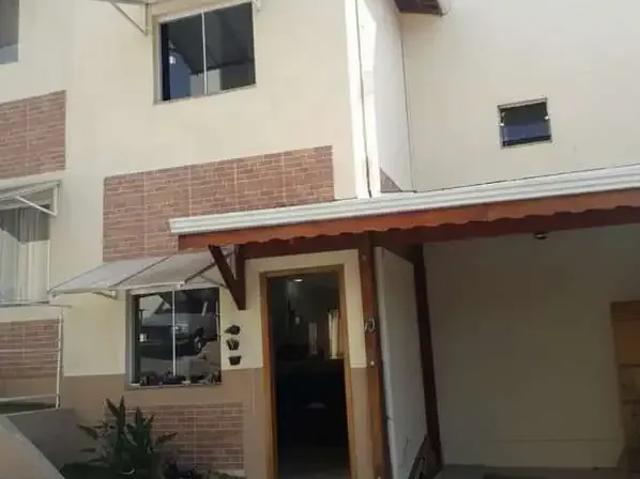 Casa / Sobrado para Venda em Poços de Caldas/MG Monte Verde 2 Quartos