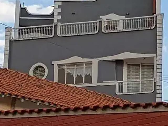 Casa / Sobrado para Venda em Poços de Caldas/MG Nova Aparecida 4 Quartos