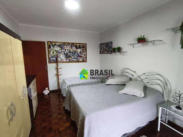 Casa / Sobrado para Venda em Poços de Caldas/MG Parque das Nações 3 Quartos
