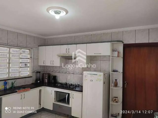 Casa / Sobrado para Venda em Poços de Caldas/MG Parque Pinheiros 2 Quartos