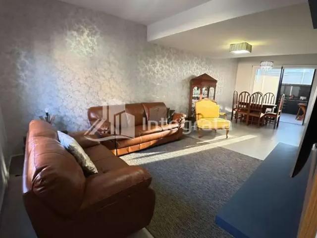 Casa / Sobrado para Venda em Poços de Caldas/MG Parque Primavera 3 Quartos