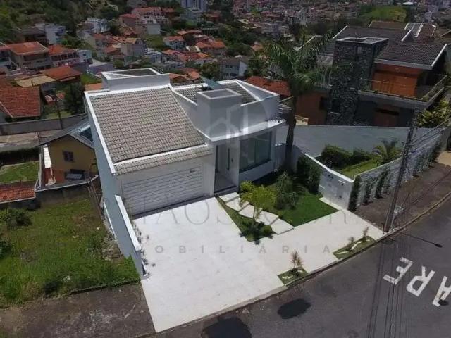 Casa / Sobrado para Venda em Poços de Caldas/MG Parque Vivaldi Leite Ribeiro 3 Quartos