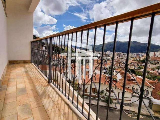 Casa / Sobrado para Venda em Poços de Caldas/MG Parque Vivaldi Leite Ribeiro 4 Quartos
