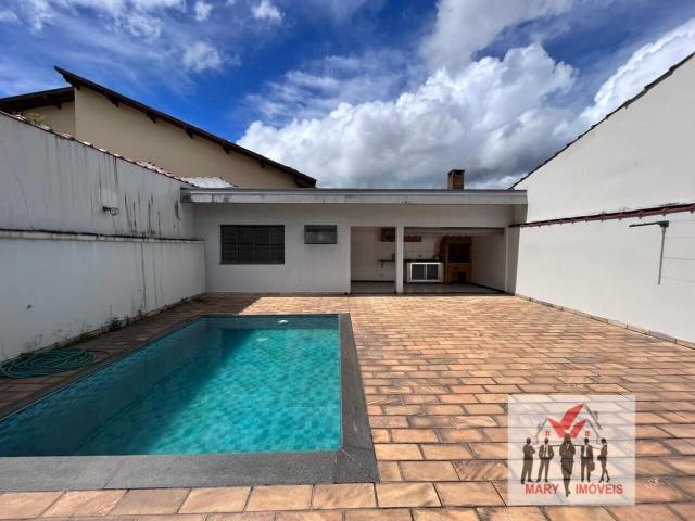 Casa / Sobrado para Venda em Poços de Caldas/MG Santa Ângela 3 Quartos