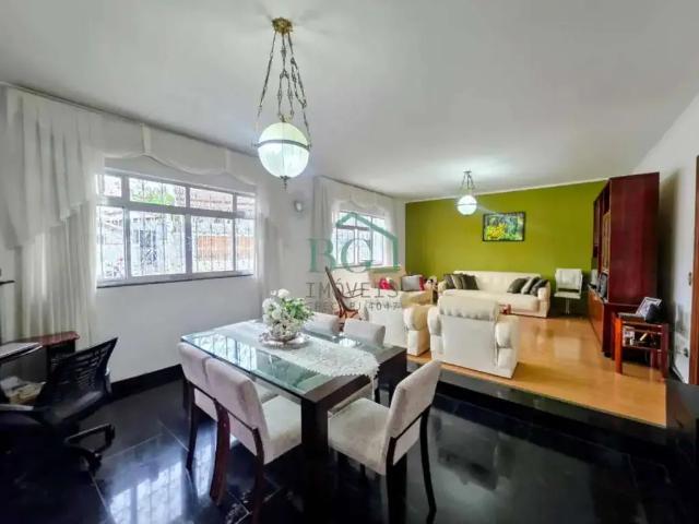 Casa / Sobrado para Venda em Poços de Caldas/MG Santa Ângela 2 Quartos
