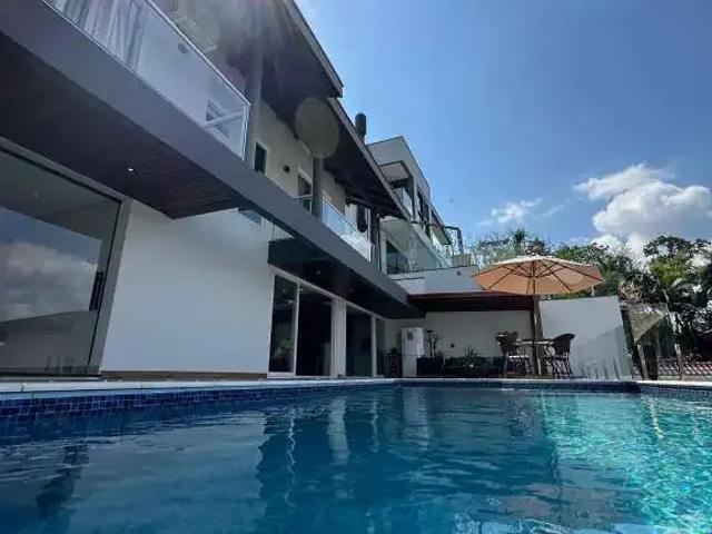 Casa / Sobrado para Venda em Pomerode/SC Centro 3 Quartos