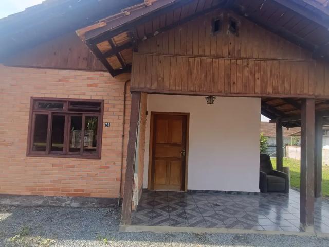 Casa / Sobrado para Venda em Pomerode/SC Centro 3 Quartos