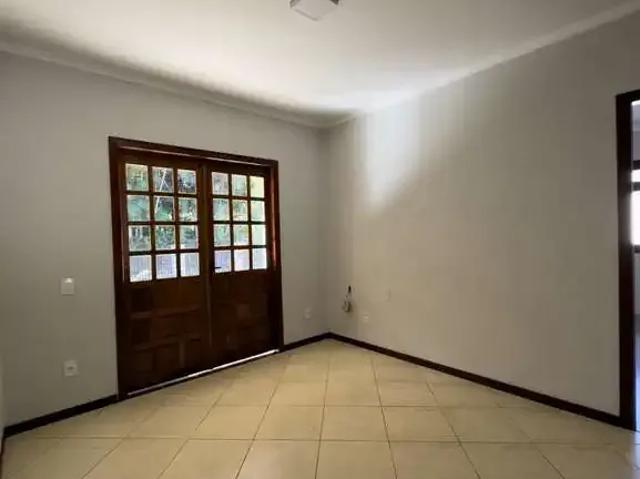 Casa / Sobrado para Venda em Pomerode/SC Centro 3 Quartos