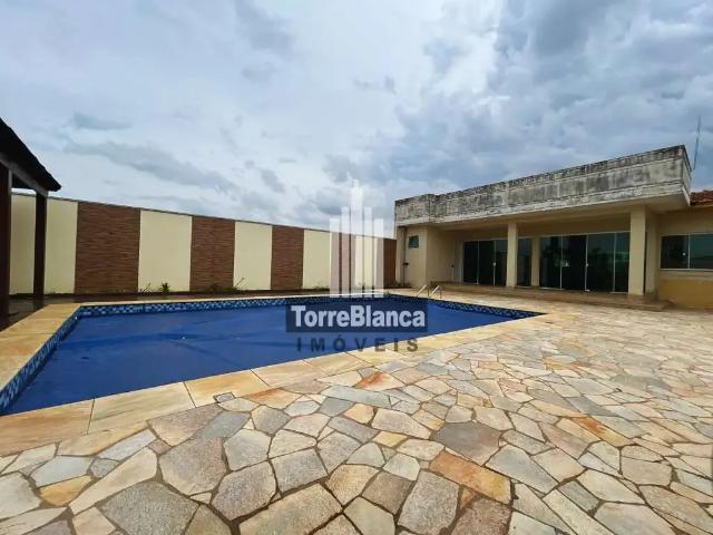 Casa / Sobrado para Venda em Ponta Grossa/PR Uvaranas 4 Quartos