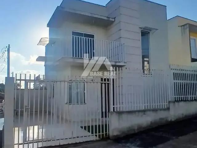 Casa / Sobrado para Venda em Ponta Grossa/PR Uvaranas 2 Quartos