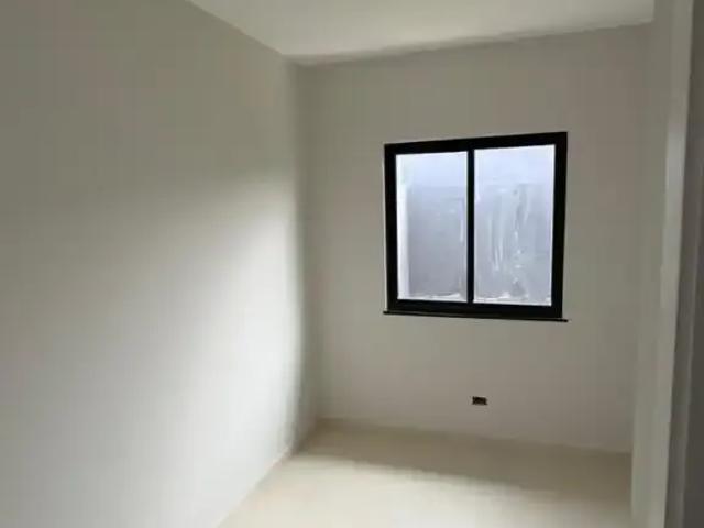 Casa / Sobrado para Venda em Ponta Grossa/PR Uvaranas 2 Quartos