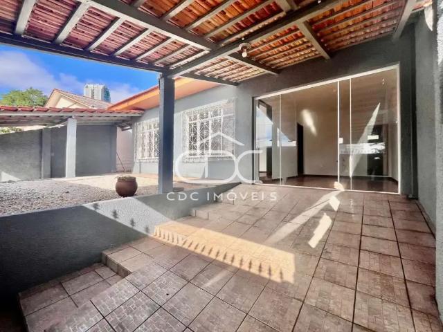 Casa / Sobrado para Venda em Ponta Grossa/PR Uvaranas 3 Quartos