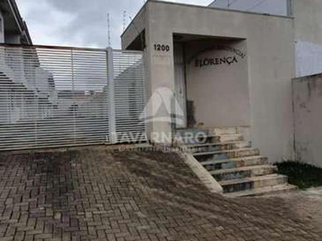 Casa / Sobrado para Venda em Ponta Grossa/PR Uvaranas 3 Quartos