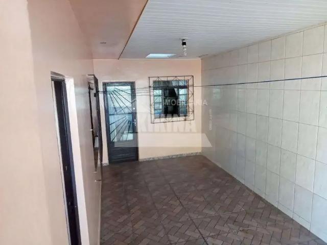 Casa / Sobrado para Venda em Ponta Grossa/PR Uvaranas 3 Quartos