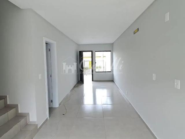 Casa / Sobrado para Venda em Ponta Grossa/PR Uvaranas 3 Quartos