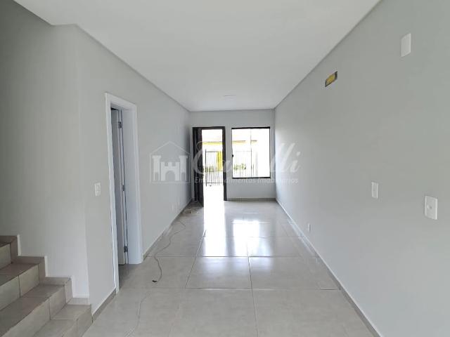Casa / Sobrado para Venda em Ponta Grossa/PR Uvaranas 3 Quartos