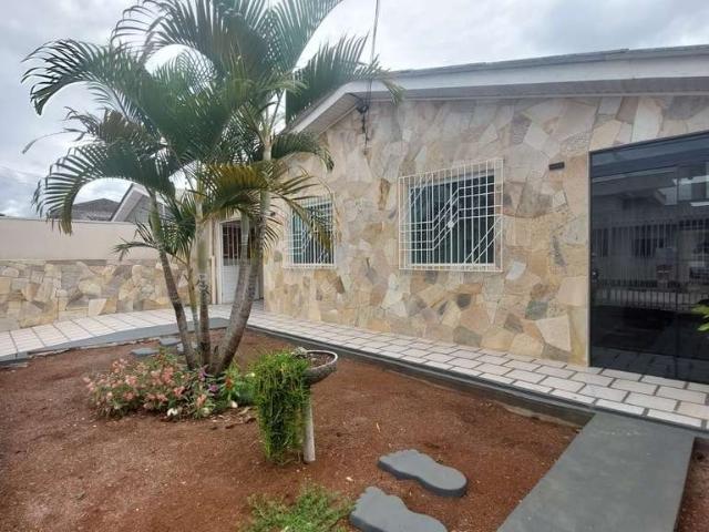 Casa / Sobrado para Venda em Ponta Grossa/PR Chapada 3 Quartos