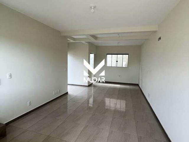 Casa / Sobrado para Venda em Ponta Grossa/PR Contorno 2 Quartos