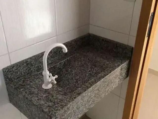 Casa / Sobrado para Venda em Ponta Grossa/PR Contorno 2 Quartos