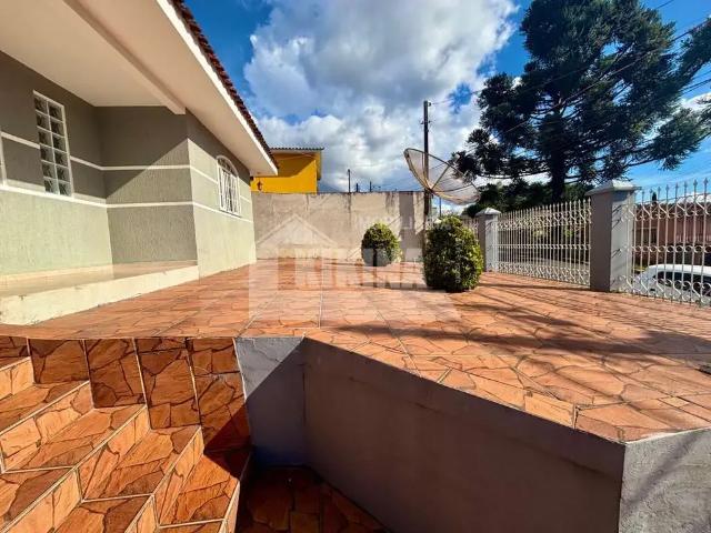 Casa / Sobrado para Venda em Ponta Grossa/PR Contorno 3 Quartos
