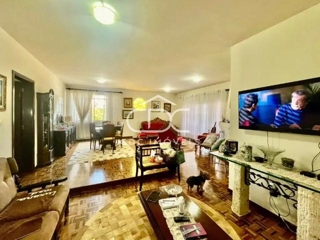 Casa / Sobrado para Venda em Ponta Grossa/PR Estrela 3 Quartos