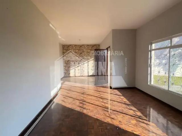 Casa / Sobrado para Venda em Ponta Grossa/PR Estrela 3 Quartos