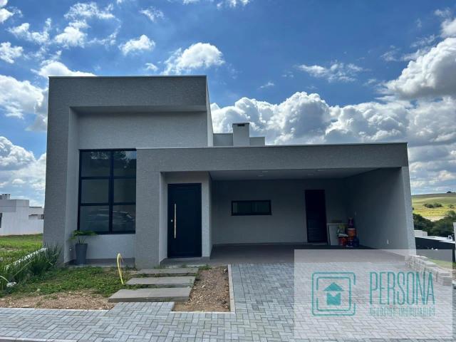 Casa / Sobrado para Venda em Ponta Grossa/PR Jardim Carvalho 3 Quartos