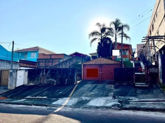 Casa / Sobrado para Venda em Ponta Grossa/PR Jardim Carvalho 3 Quartos