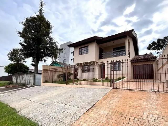 Casa / Sobrado para Venda em Ponta Grossa/PR Jardim Carvalho 3 Quartos