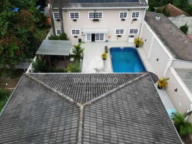 Casa / Sobrado para Venda em Ponta Grossa/PR Jardim Carvalho 4 Quartos
