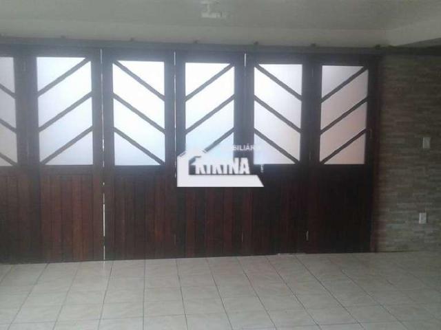 Casa / Sobrado para Venda em Ponta Grossa/PR Jardim Carvalho 5 Quartos