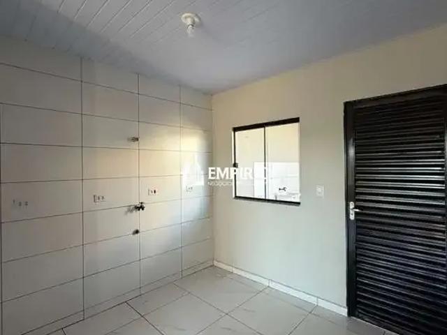 Casa / Sobrado para Venda em Ponta Grossa/PR Neves 2 Quartos