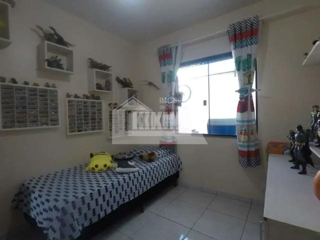Casa / Sobrado para Venda em Ponta Grossa/PR Neves 3 Quartos