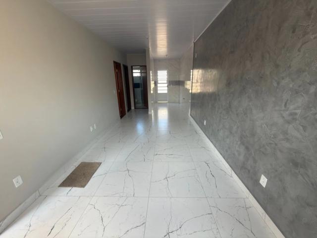 Casa / Sobrado para Venda em Ponta Grossa/PR Nova Rússia 2 Quartos