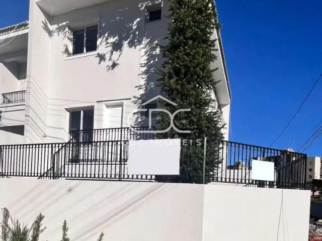 Casa / Sobrado para Venda em Ponta Grossa/PR Nova Rússia 3 Quartos