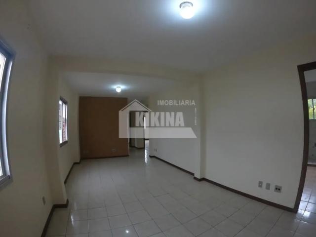 Casa / Sobrado para Venda em Ponta Grossa/PR Nova Rússia 3 Quartos