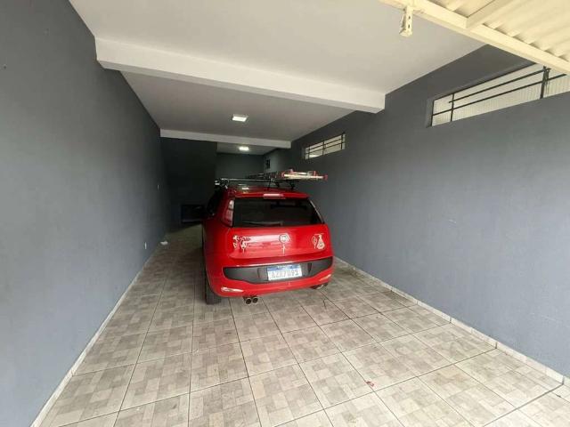Casa / Sobrado para Venda em Ponta Grossa/PR Nova Rússia 3 Quartos