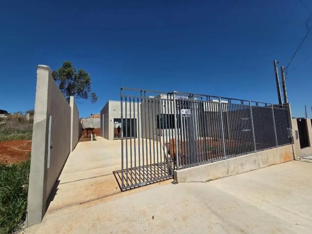 Casa / Sobrado para Venda em Ponta Grossa/PR Olarias 3 Quartos