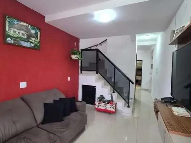 Casa / Sobrado para Venda em Ponta Grossa/PR Orfãs 3 Quartos