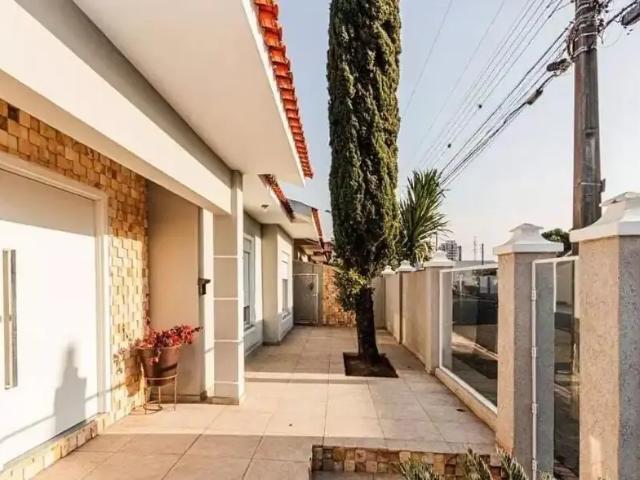 Casa / Sobrado para Venda em Ponta Grossa/PR Orfãs 3 Quartos