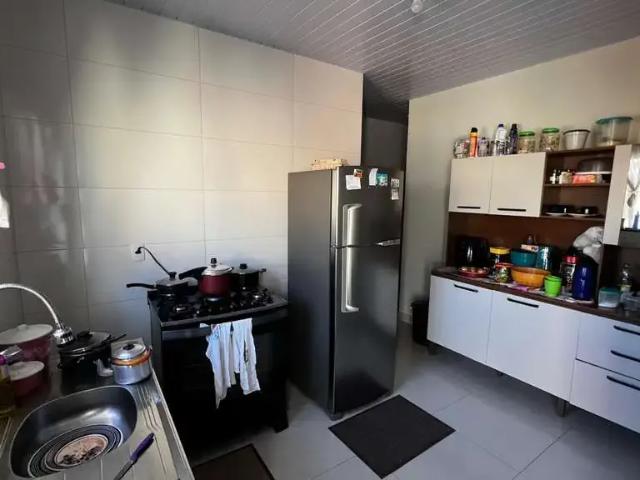 Casa / Sobrado para Venda em Ponta Grossa/PR Piriquitos 2 Quartos