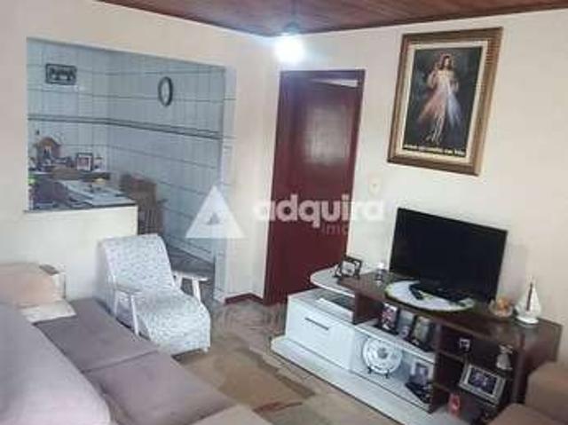 Casa / Sobrado para Venda em Ponta Grossa/PR Chapada 4 Quartos